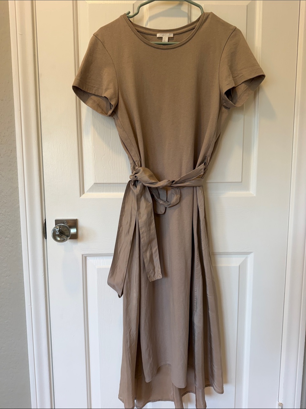 COS Taupe Midi Tie-Waist Short Sleeve Dress